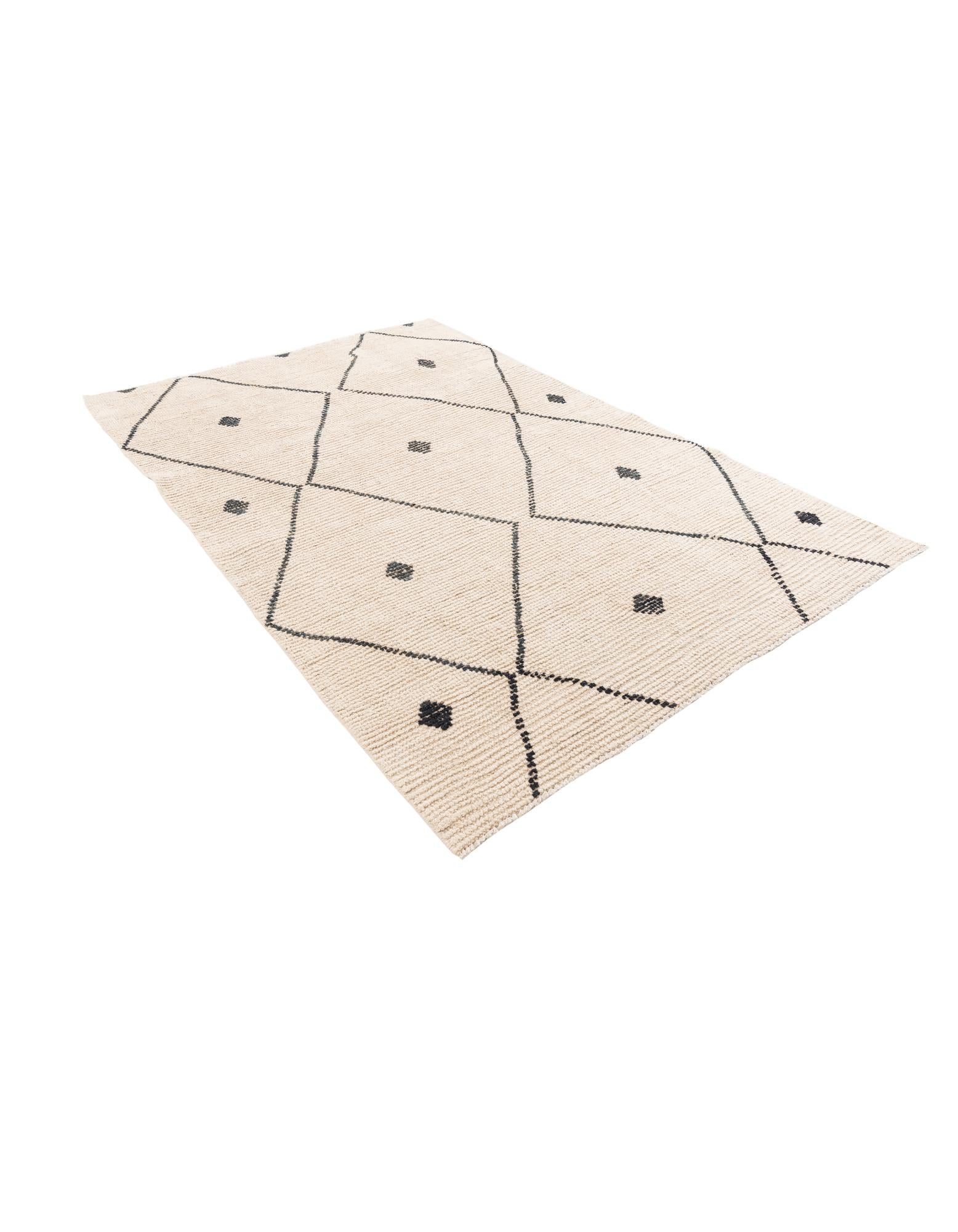 5' 2 x 8' Hand Knotted Moroccan Wool Rug