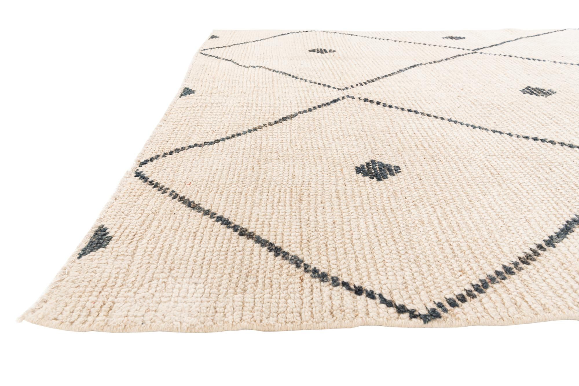 5' 2 x 8' Hand Knotted Moroccan Wool Rug