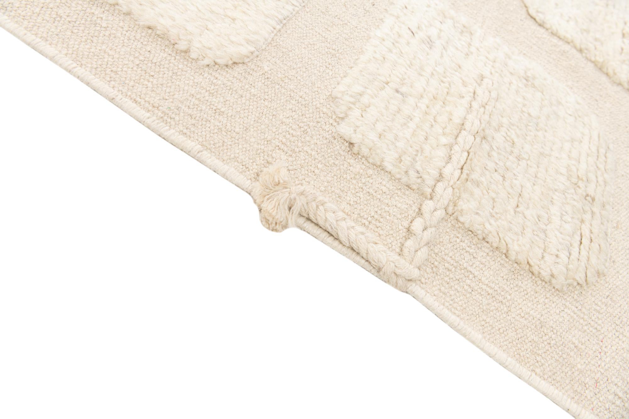 8' 1 x 11' 6 Hand Knotted Moroccan Wool Rug