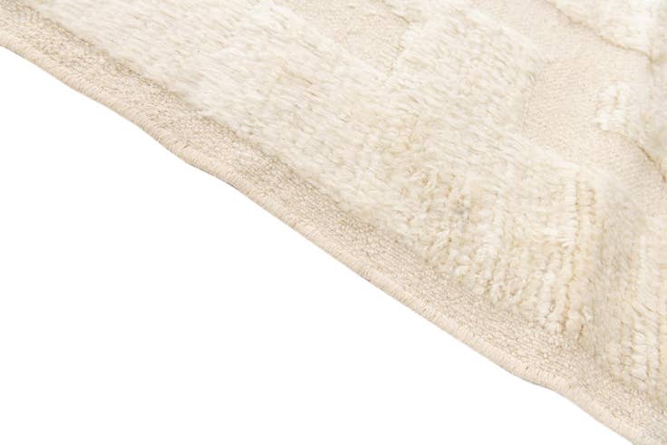 Detail image of 8' 3 x 11' 10 Hand Knotted Moroccan Wool Rug