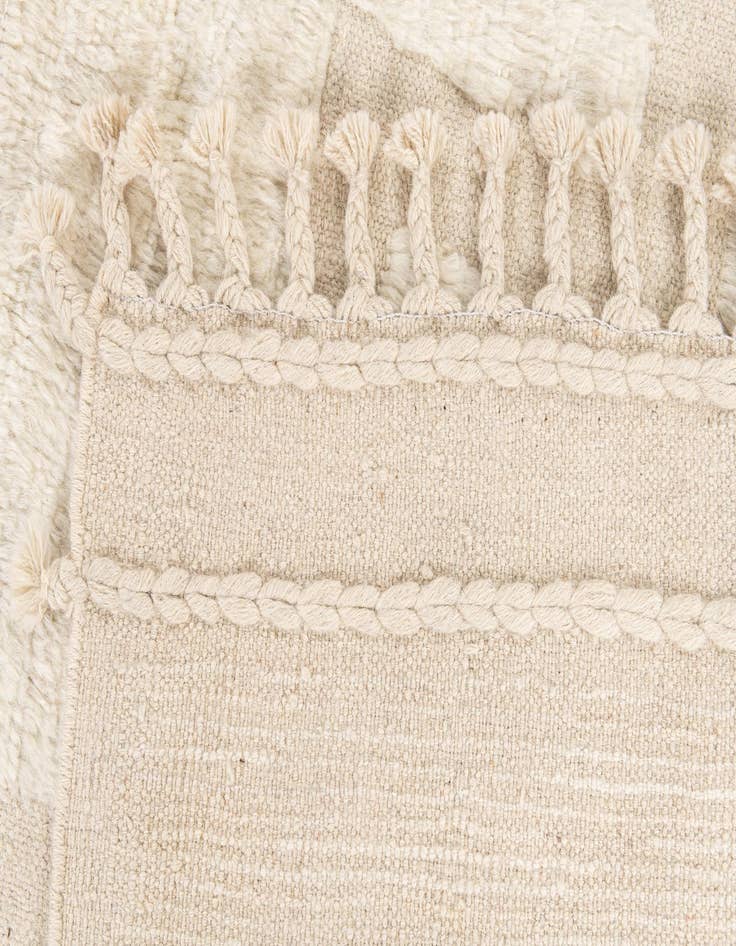 Detail image of 8' 3 x 11' 10  Hand Knotted Moroccan Wool Rug