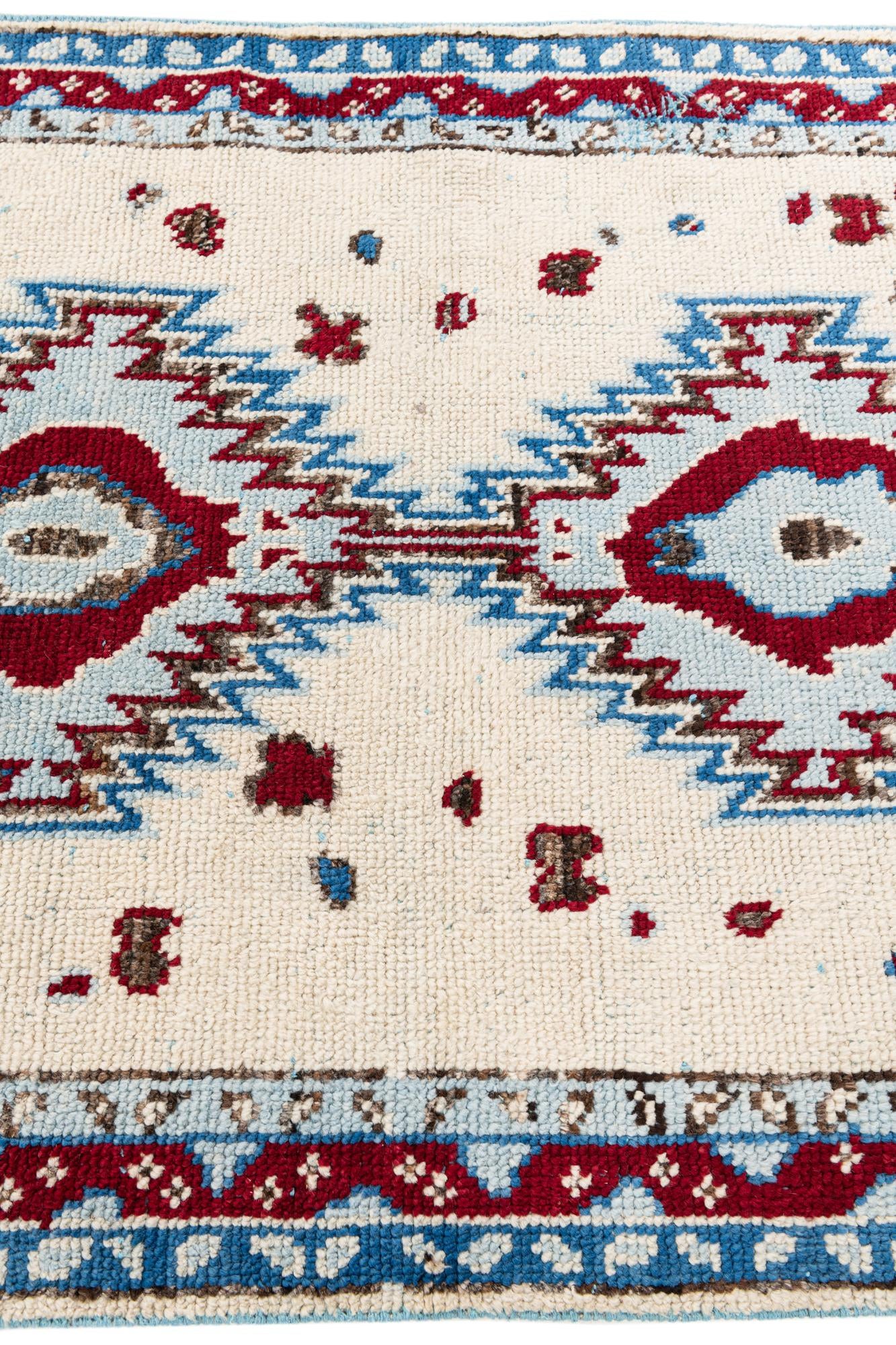 5' x 7' 6 Hand Knotted Moroccan Wool Rug