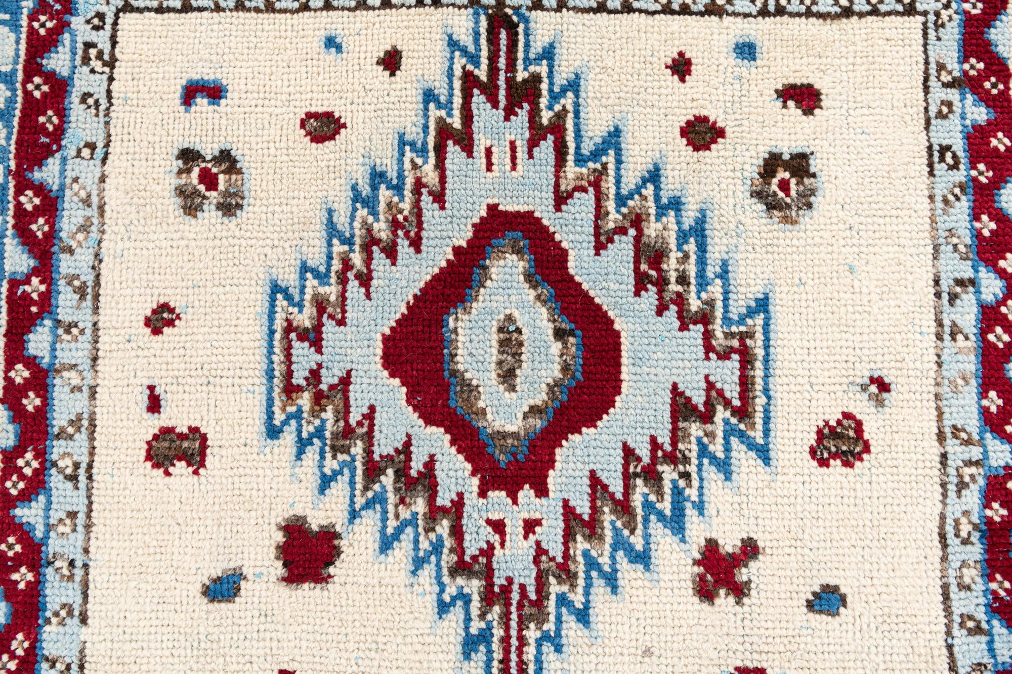 5' x 7' 6 Hand Knotted Moroccan Wool Rug
