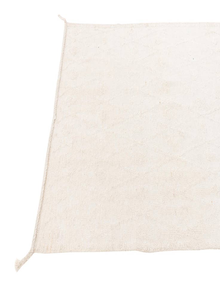 Detail image of 4' 2 x 5' 10 Hand Knotted Moroccan Wool Rug