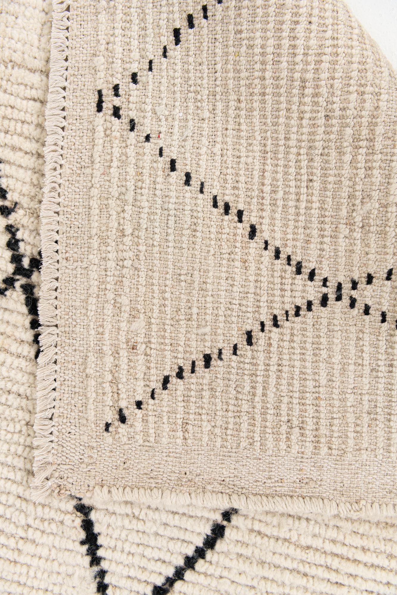 5' 4 x 7' 10 Hand Knotted Moroccan Wool Rug