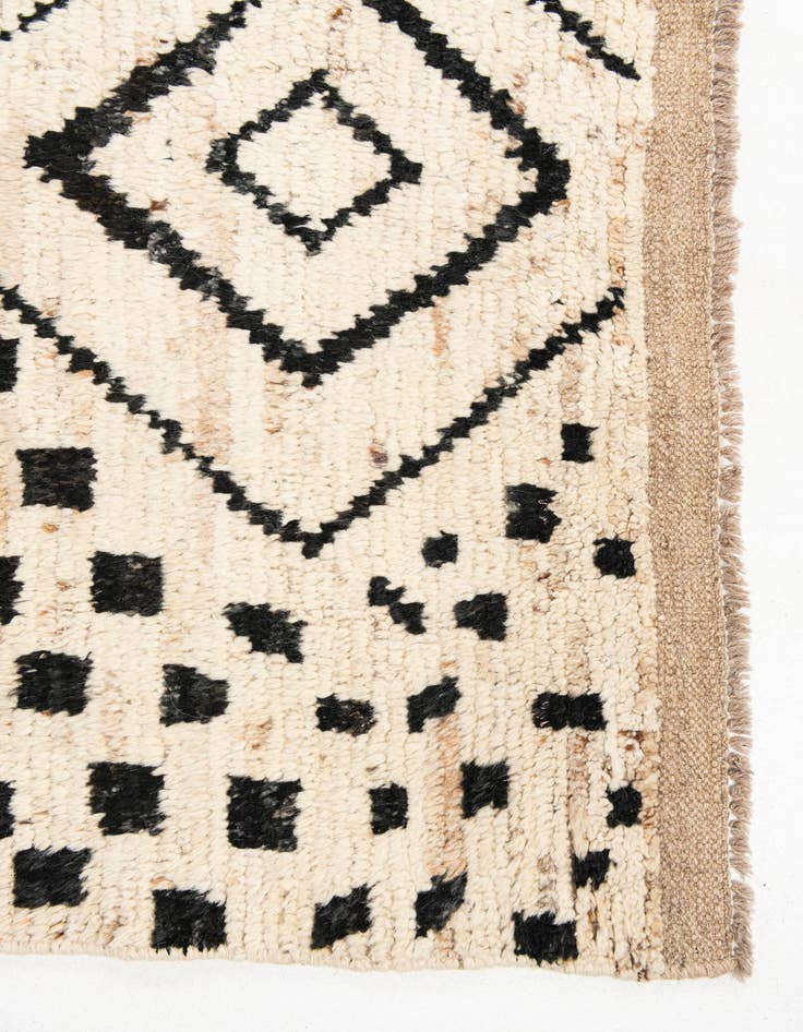 Detail image of 10' 1 x 14' Hand Knotted Moroccan Wool Rug