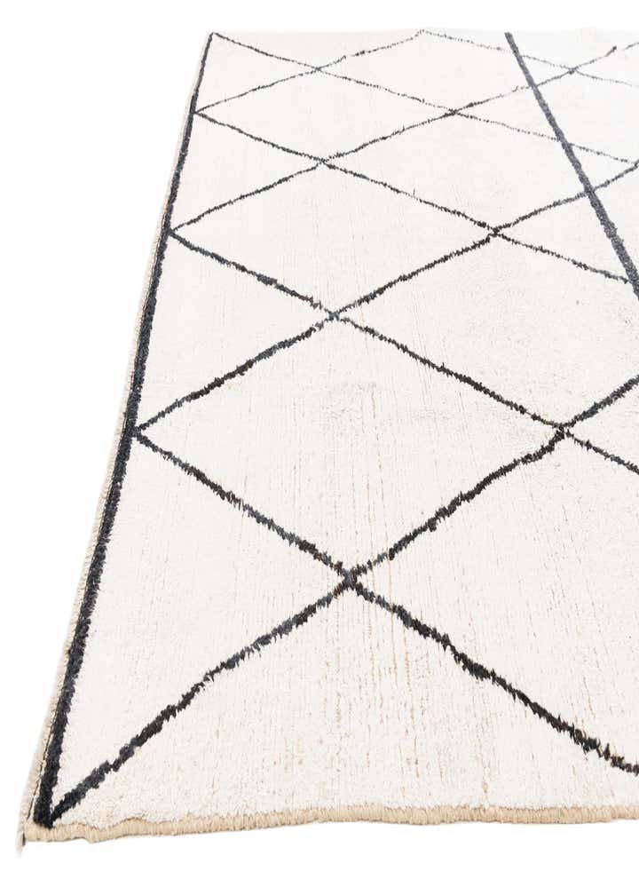 8' x 10' Hand Knotted Moroccan Wool Rug