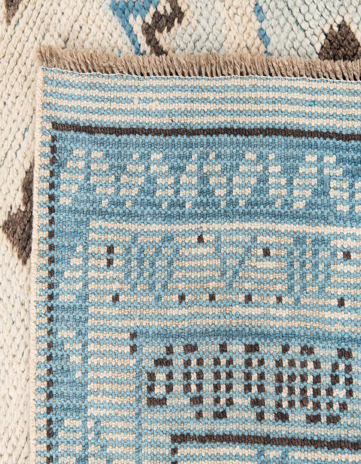 Detail image of 5' x 7' 2  Hand Knotted Moroccan Wool Rug