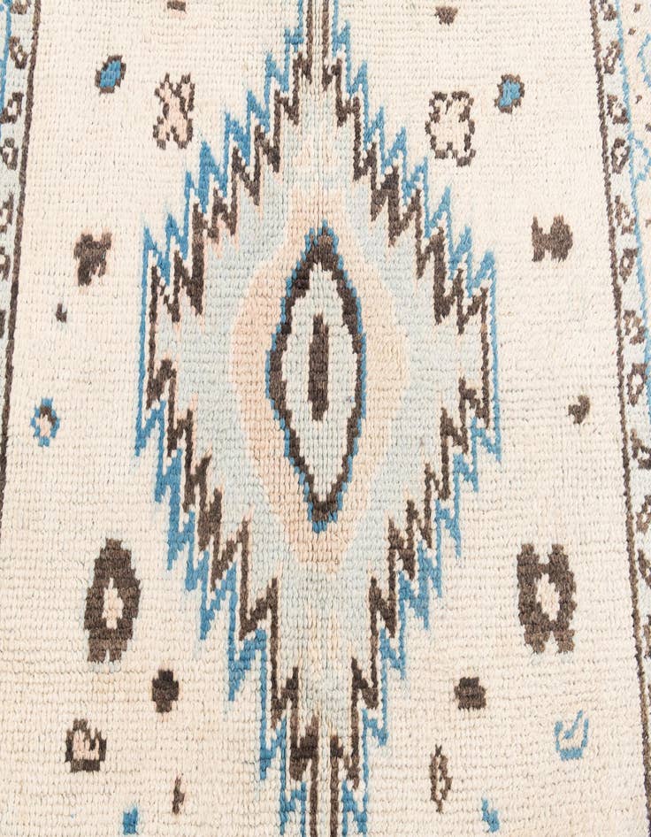 Detail image of 5' x 7' 2  Hand Knotted Moroccan Wool Rug