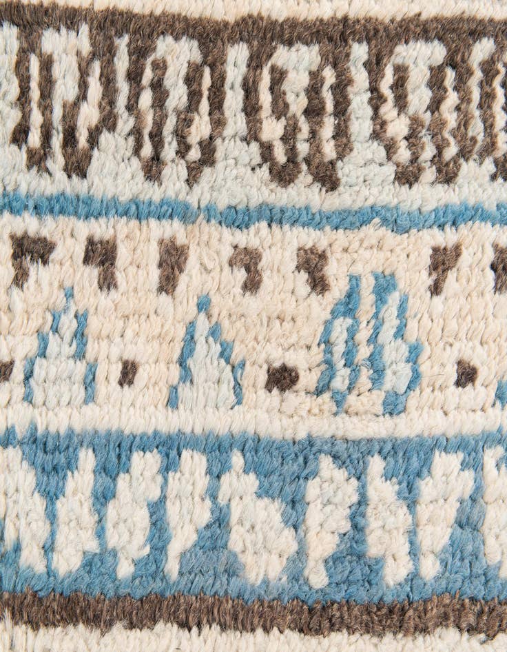 Detail image of 5' x 7' 2  Hand Knotted Moroccan Wool Rug