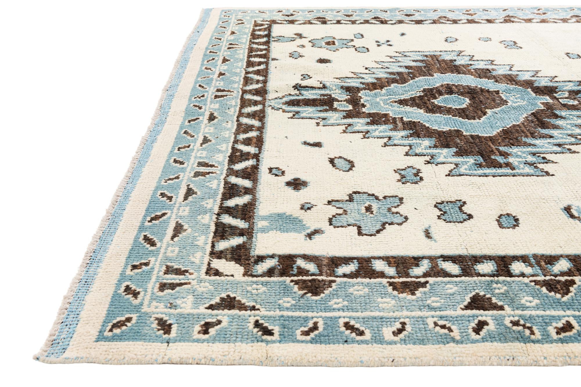 7' 10 x 10' 1 Hand Knotted Moroccan Wool Rug