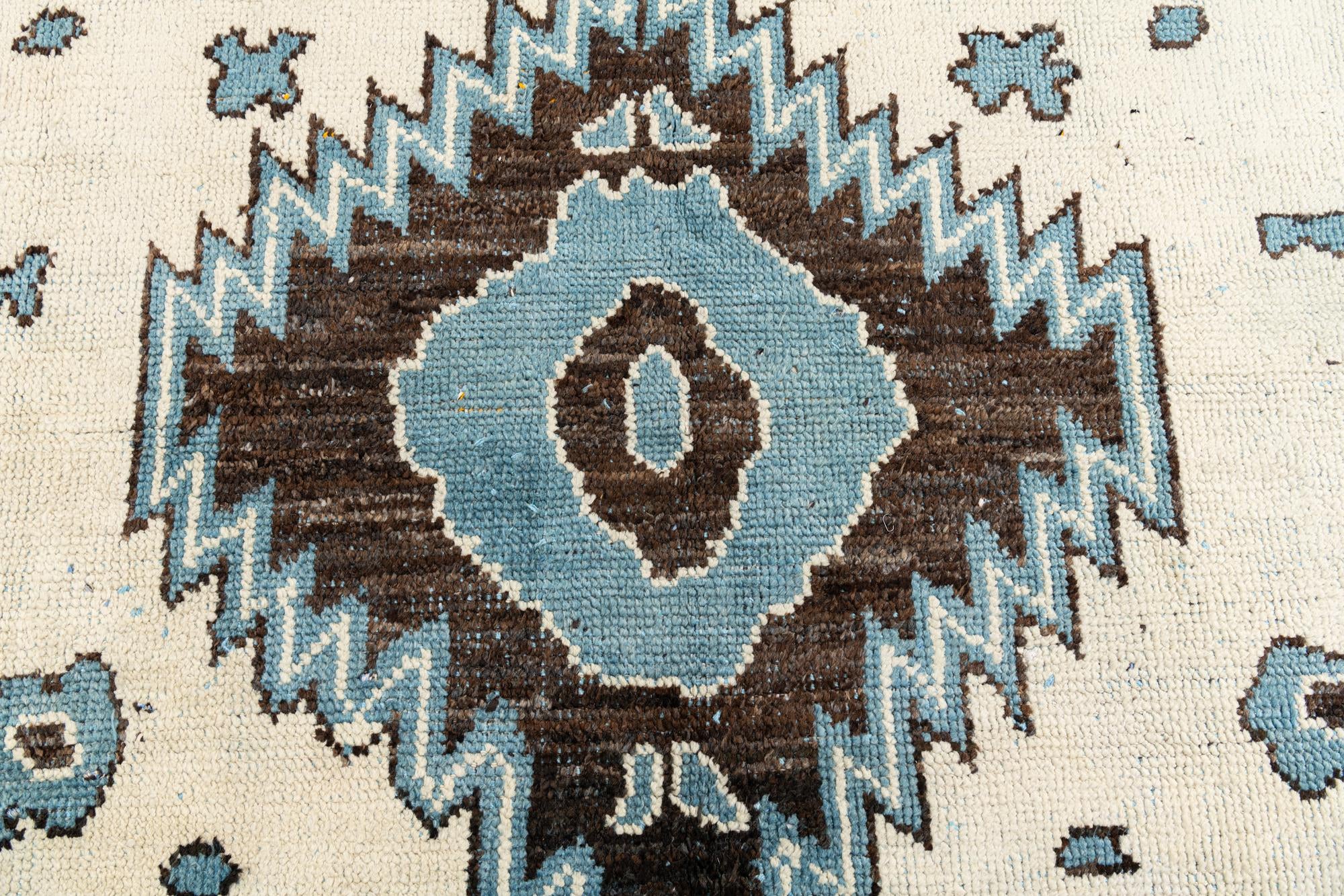 7' 10 x 10' 1 Hand Knotted Moroccan Wool Rug
