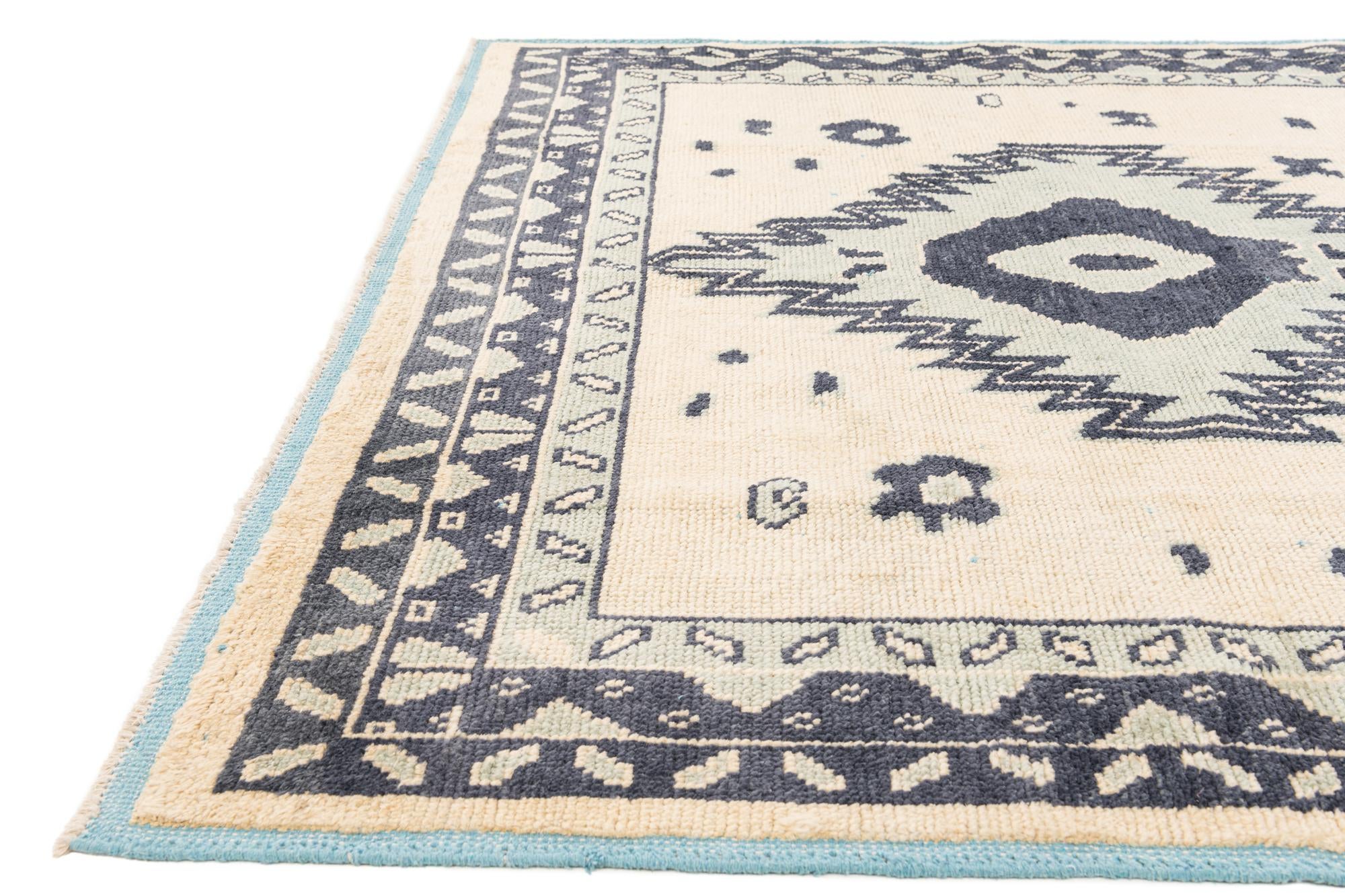 7' 9 x 10' 3 Hand Knotted Moroccan Wool Rug