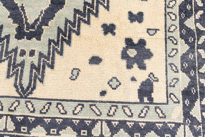 7' 9 x 10' 3 Hand Knotted Moroccan Wool Rug