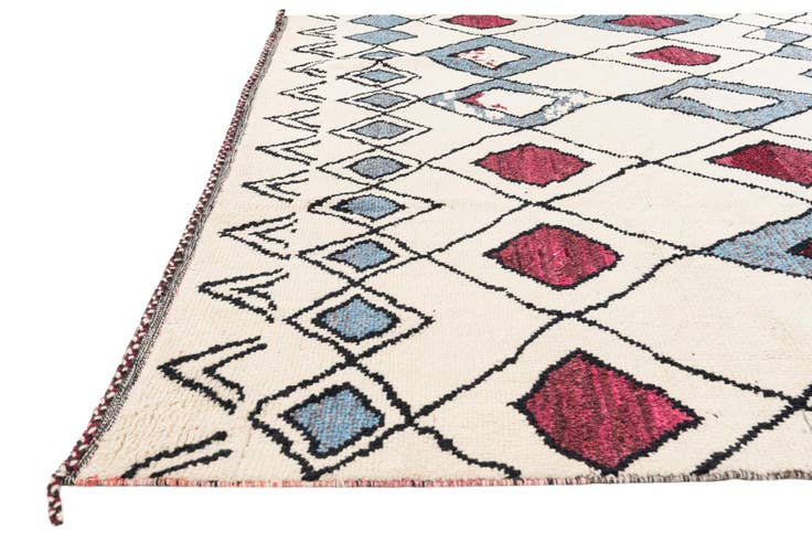 Detail image of 9' x 11' 10 Hand Knotted Moroccan Wool Rug