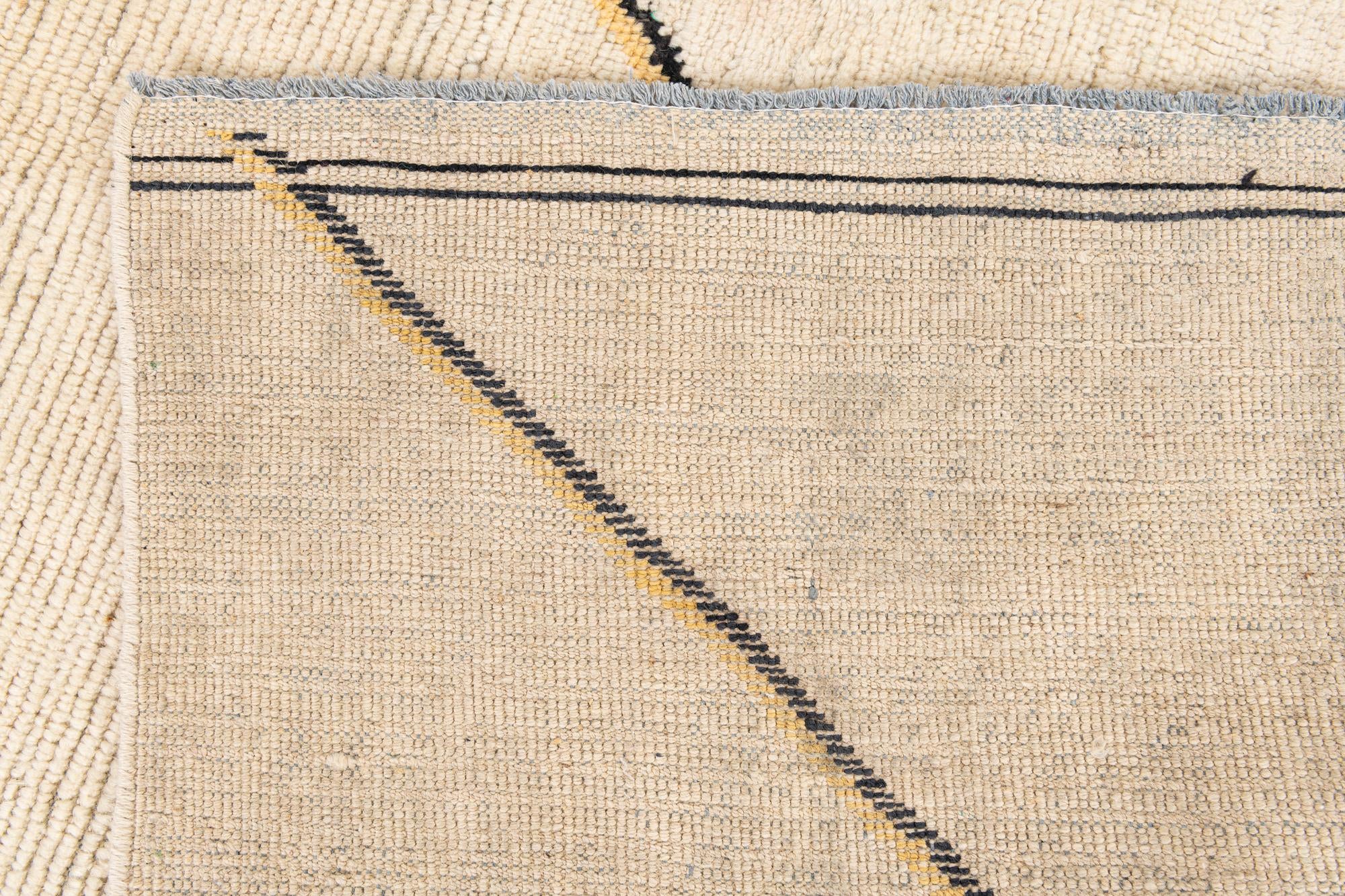 8' x 9' 10 Hand Knotted Moroccan Wool Rug