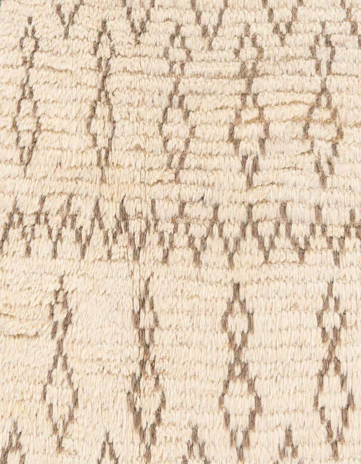 Detail image of 5' x 7' 8  Hand Knotted Moroccan Wool Rug