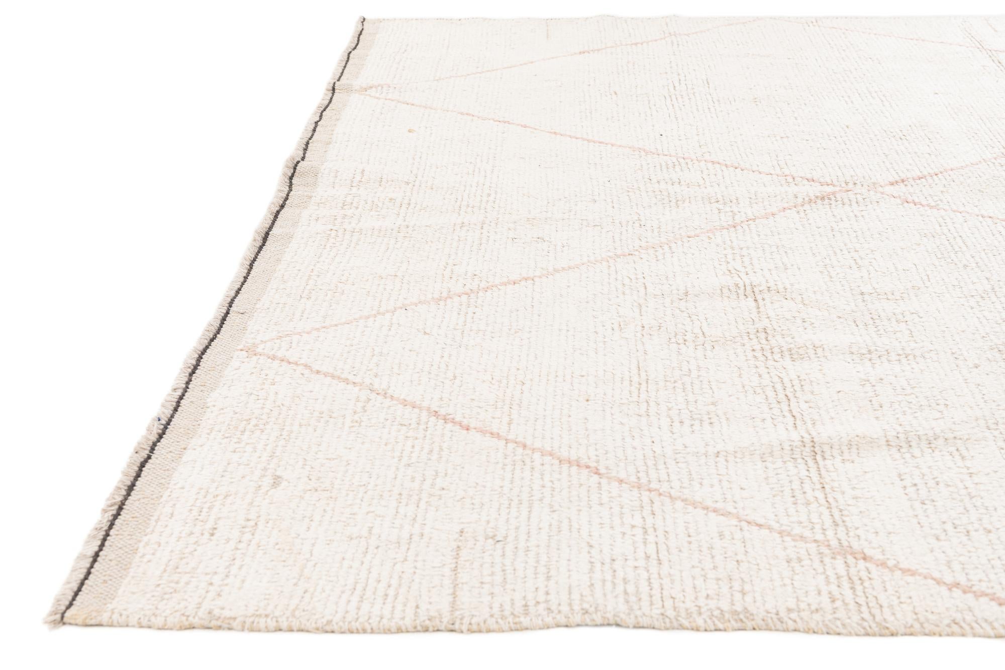 6' 10 x 8' 9 Hand Knotted Moroccan Wool Rug