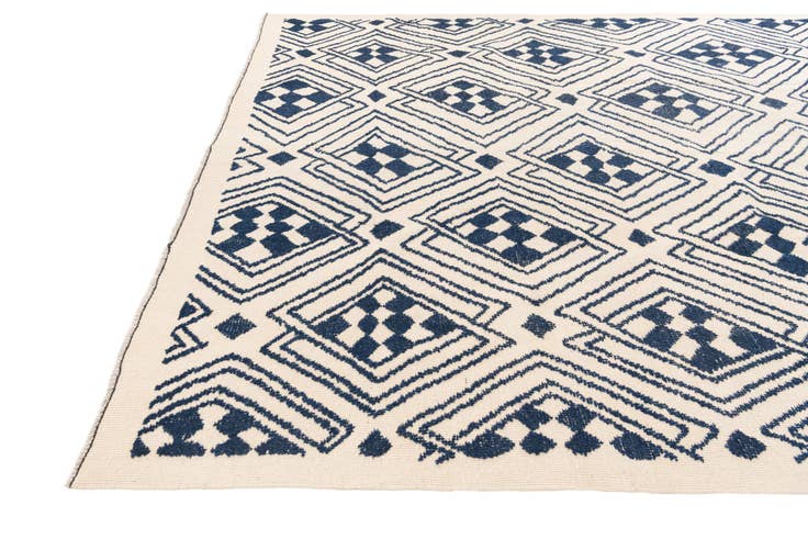 Detail image of 9' x 12' 2 Hand Knotted Moroccan Wool Rug