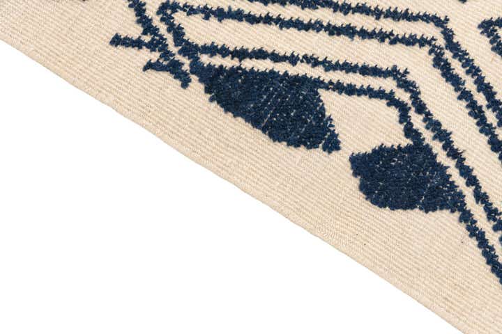 9' x 12' 2 Hand Knotted Moroccan Wool Rug