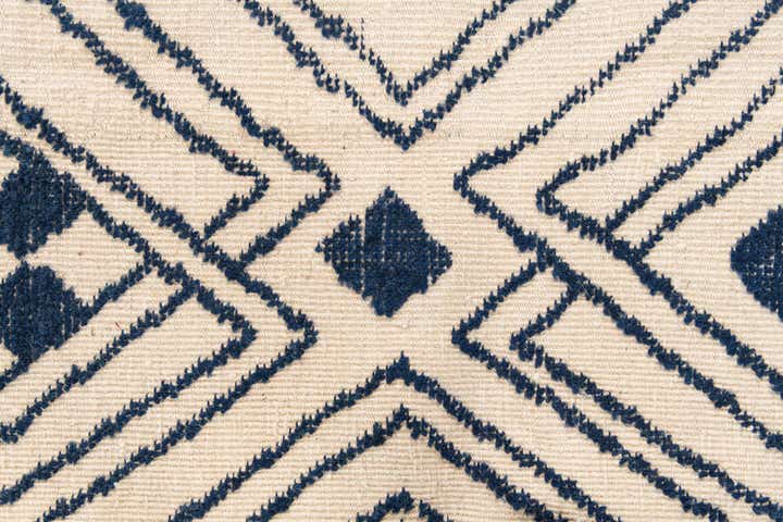 9' x 12' 2 Hand Knotted Moroccan Wool Rug