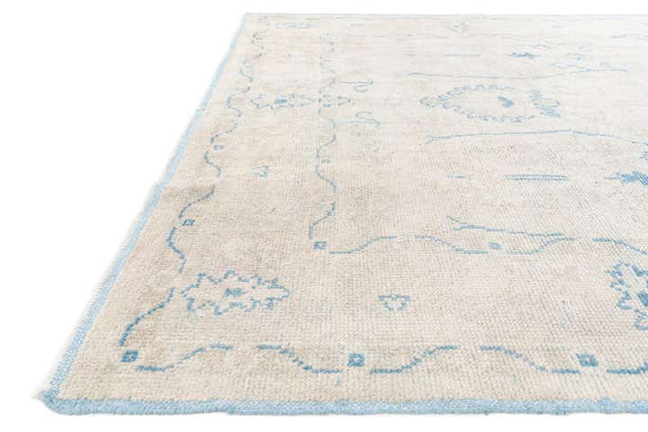 7' 9 x 10' 1 Hand Knotted Moroccan Wool Rug