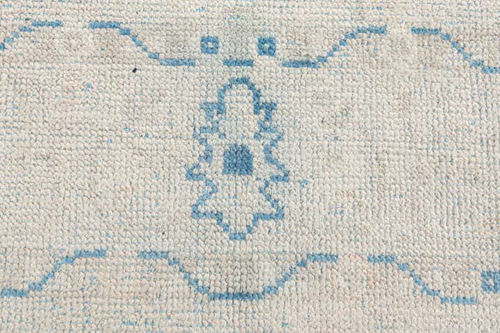 7' 9 x 10' 1 Hand Knotted Moroccan Wool Rug