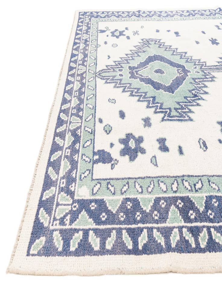 Detail image of 7' 10 x 9' 10 Hand Knotted Moroccan Wool Rug