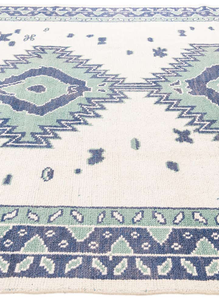 7' 10 x 9' 10 Hand Knotted Moroccan Wool Rug