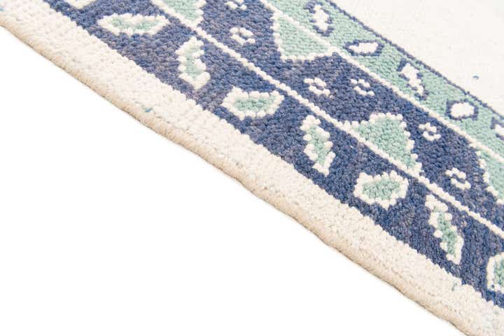 7' 10 x 9' 10 Hand Knotted Moroccan Wool Rug