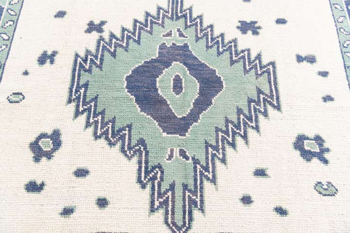 7' 10 x 9' 10 Hand Knotted Moroccan Wool Rug