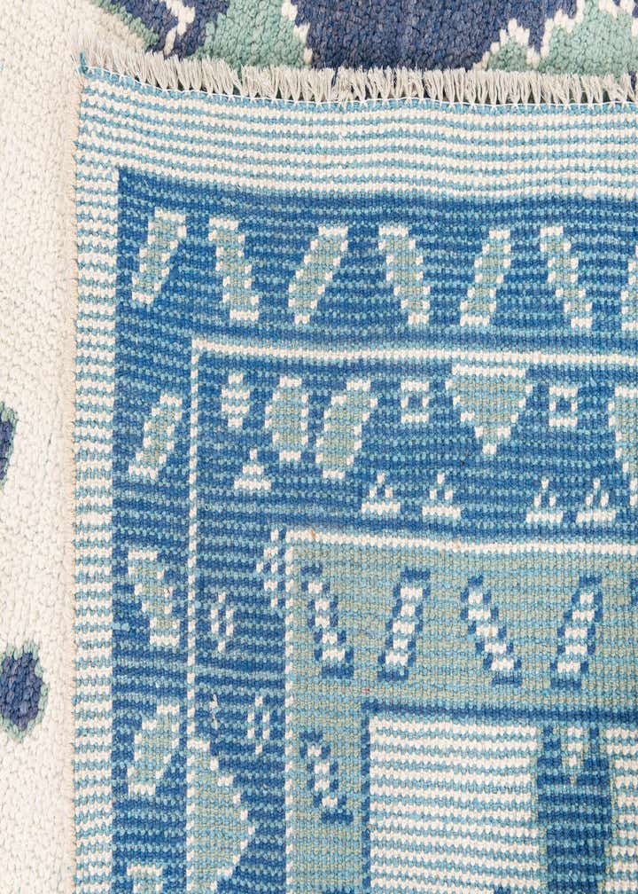 7' 10 x 9' 10 Hand Knotted Moroccan Wool Rug