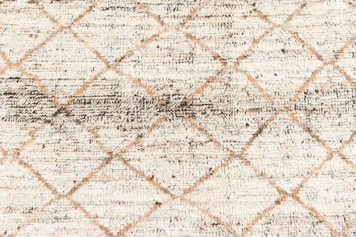 5' 2 x 7' Hand Knotted Moroccan Wool Rug