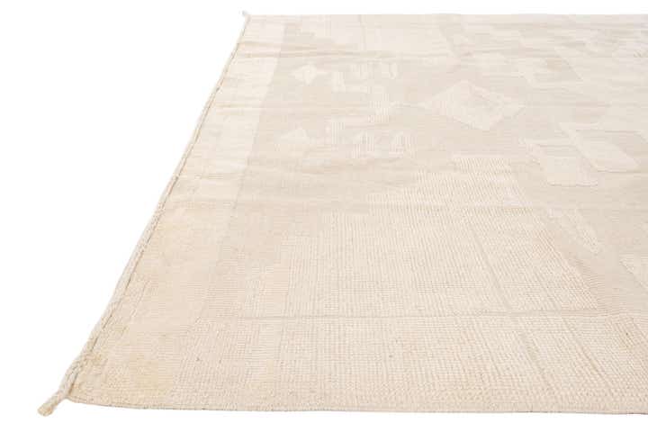 7' 10 x 10' 3 Hand Knotted Moroccan Wool Rug