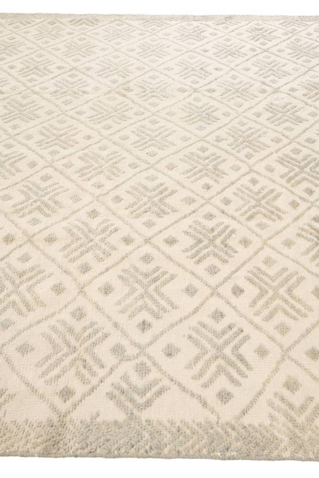 Detail image of 7' 10 x 9' 10 Hand Knotted Moroccan Wool Rug