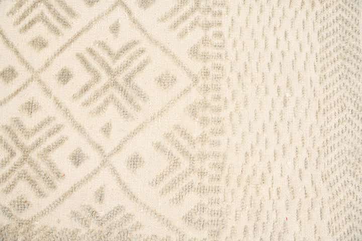 7' 10 x 9' 10 Hand Knotted Moroccan Wool Rug