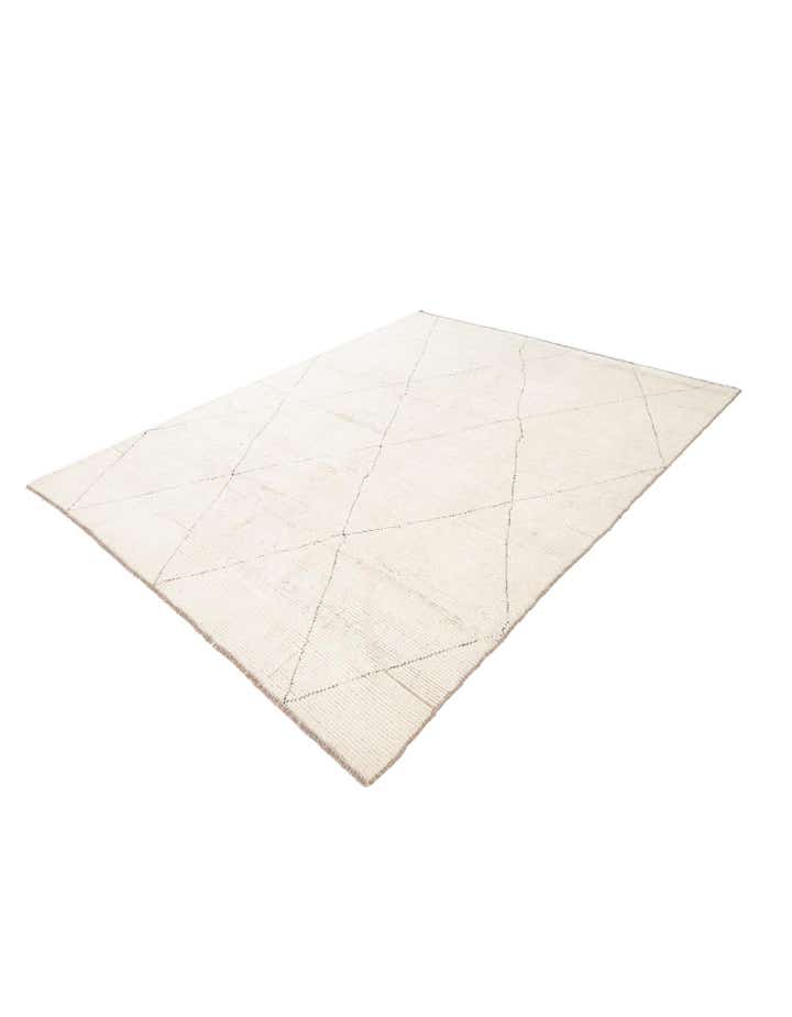 6' 10 x 8' 8 Hand Knotted Moroccan Wool Rug