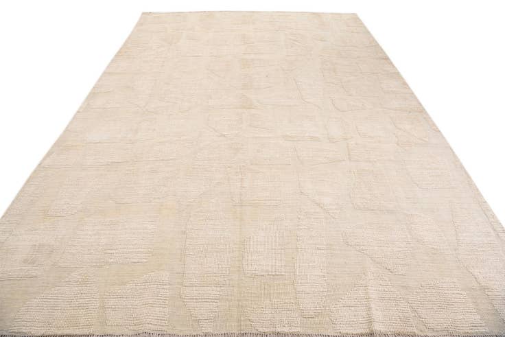 Detail image of 8' 5 x 12' 5 Hand Knotted Moroccan Wool Rug