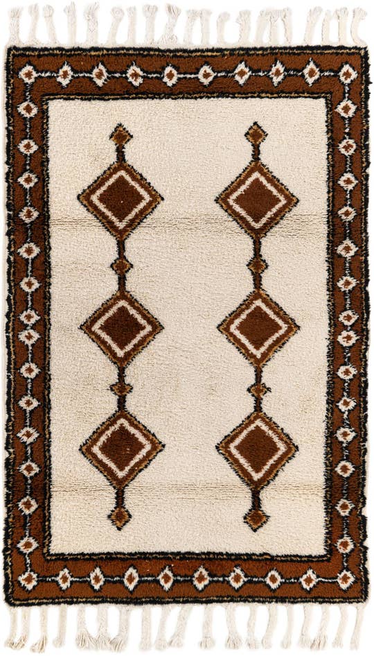 Detail image of 4' x 6' Hand Knotted Moroccan Wool Rug