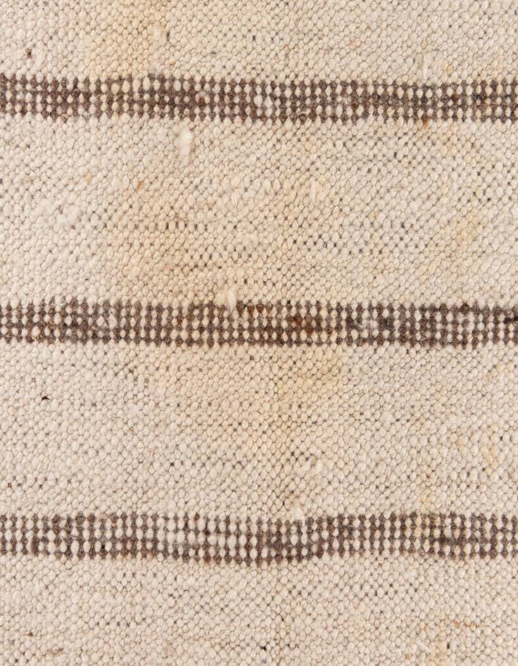 Detail image of 6' 7 x 9' 8 Hand Knotted Moroccan Oriental Wool Rug