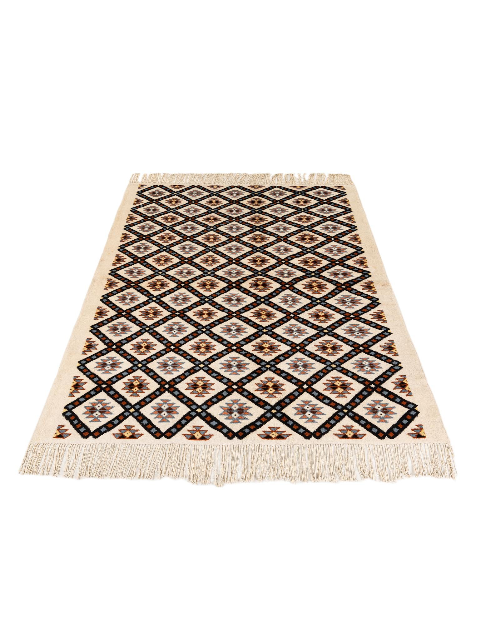 4' 11 x 7' 7 Hand Knotted Moroccan Wool Rug