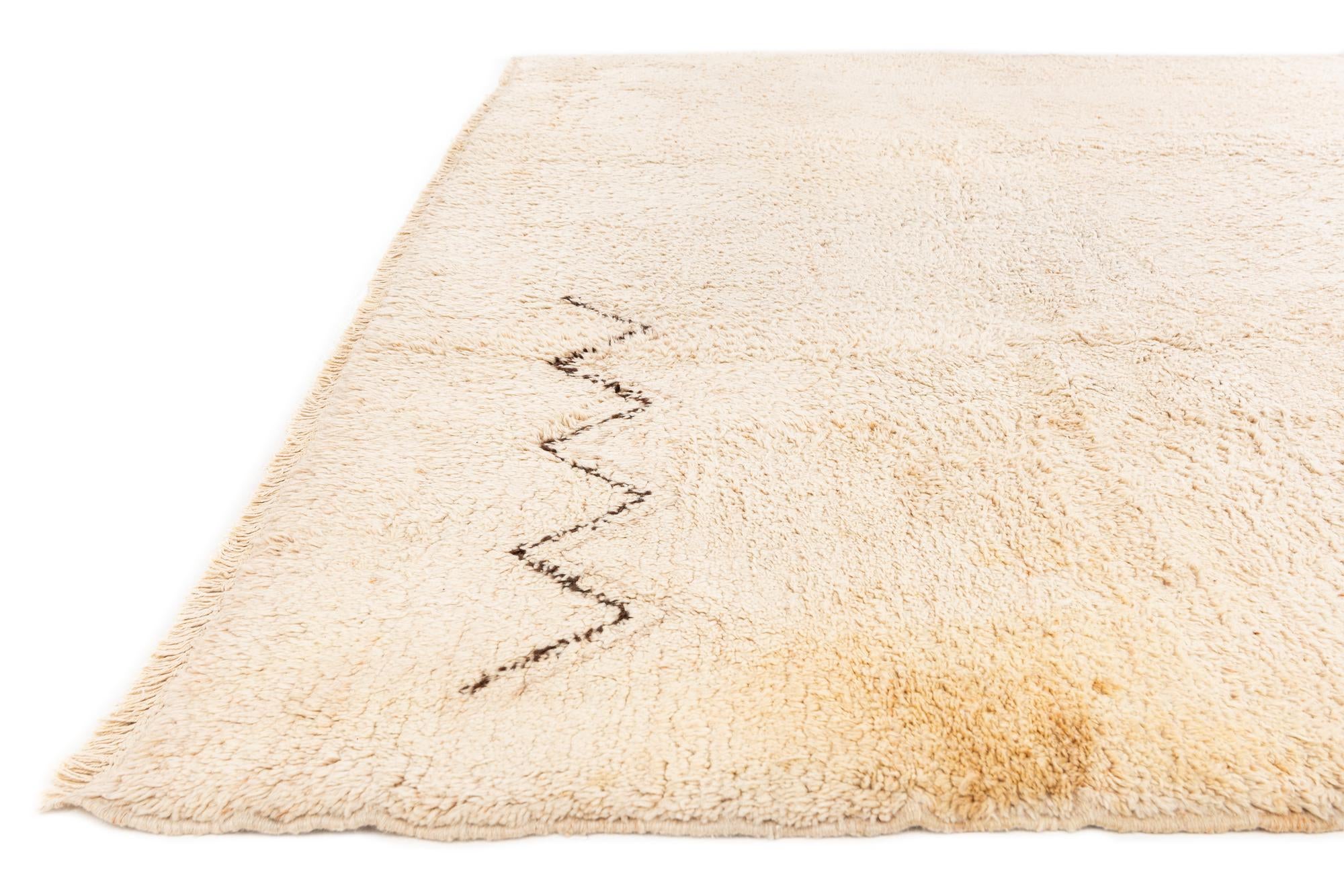 8' 5 x 9' 8 Hand Knotted Moroccan Wool Rug