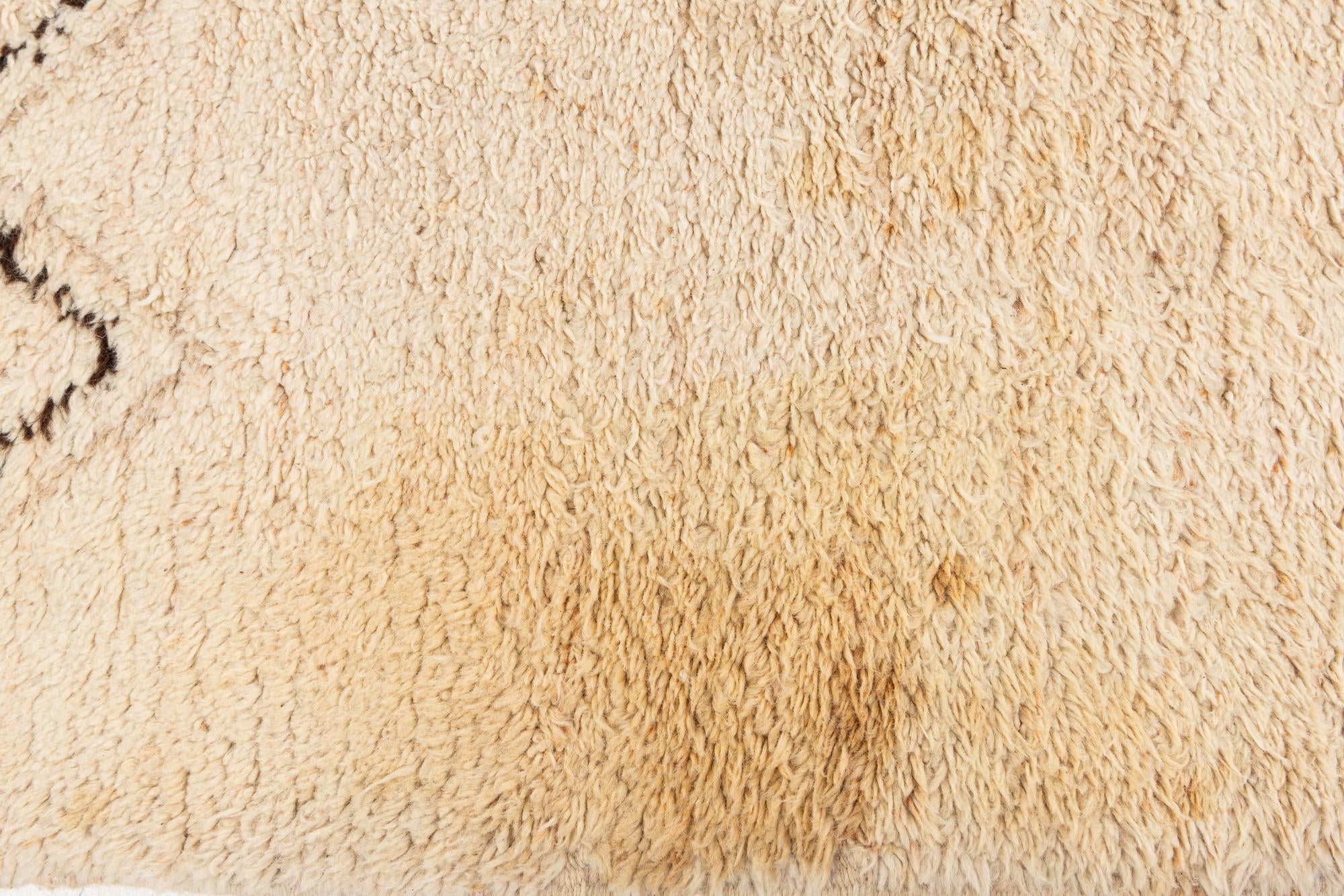 8' 5 x 9' 8 Hand Knotted Moroccan Wool Rug