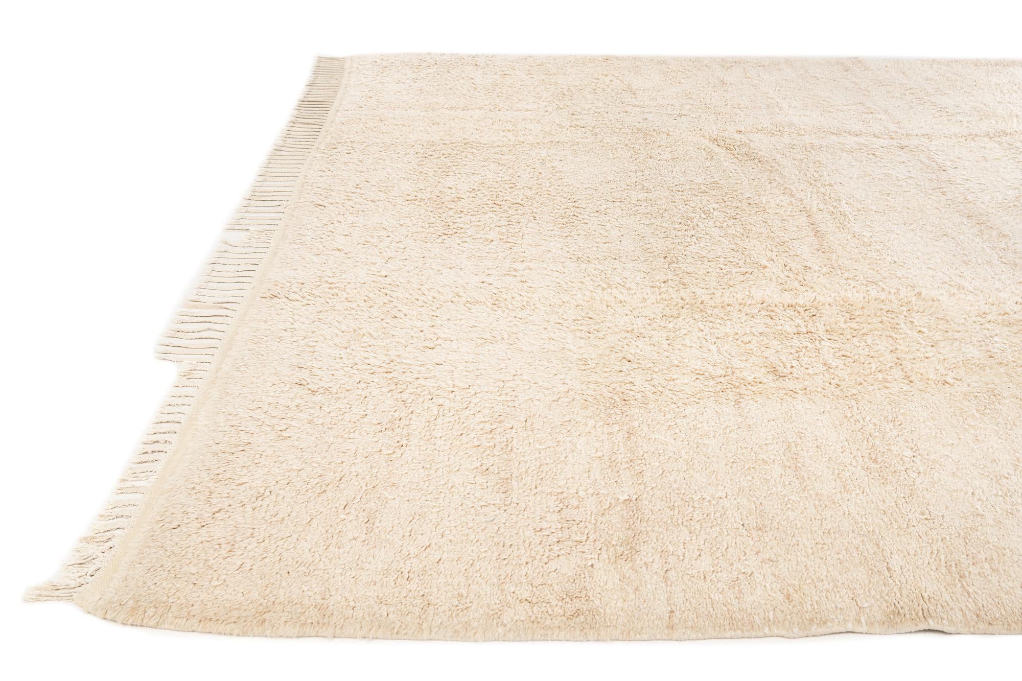 8' 1 x 11' 5 Hand Knotted Moroccan Wool Rug
