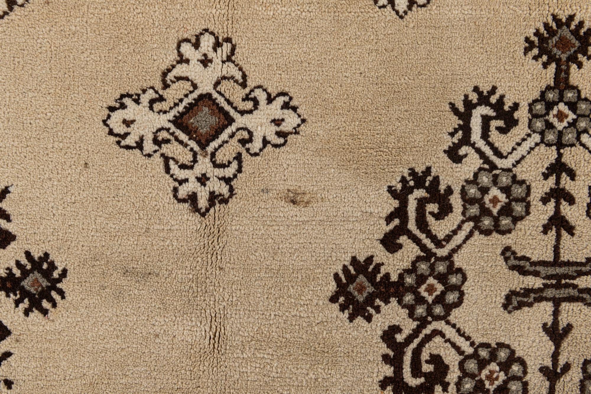 6' 6 x 9' 6 Hand Knotted Moroccan Wool Rug