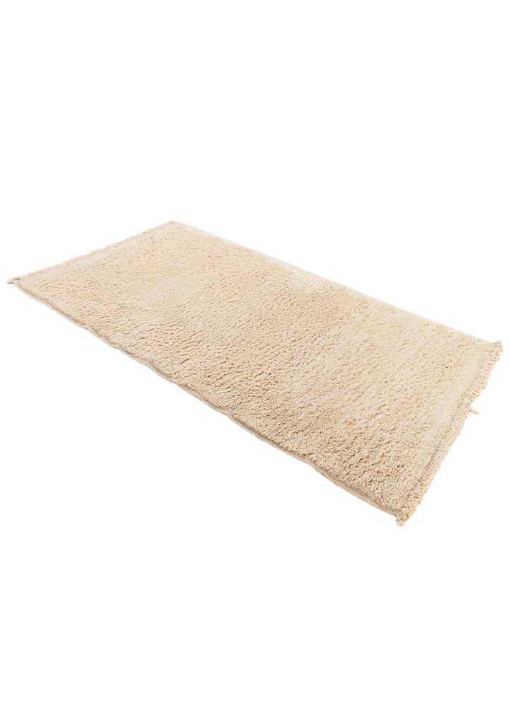 2' 9 x 4' 6 Hand Knotted Moroccan Wool Rug