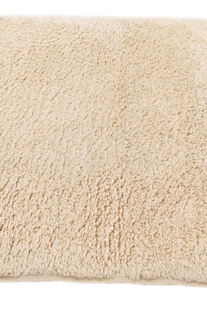 2' 9 x 4' 6 Hand Knotted Moroccan Wool Rug