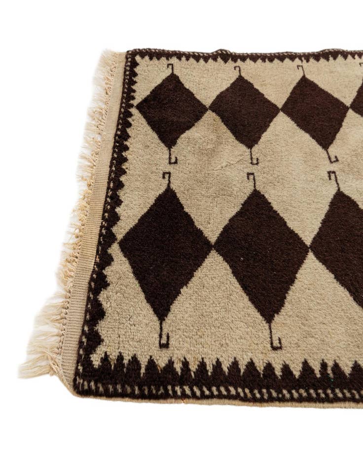 Detail image of 2' 6 x 4' 2  Hand Knotted Moroccan Wool Rug