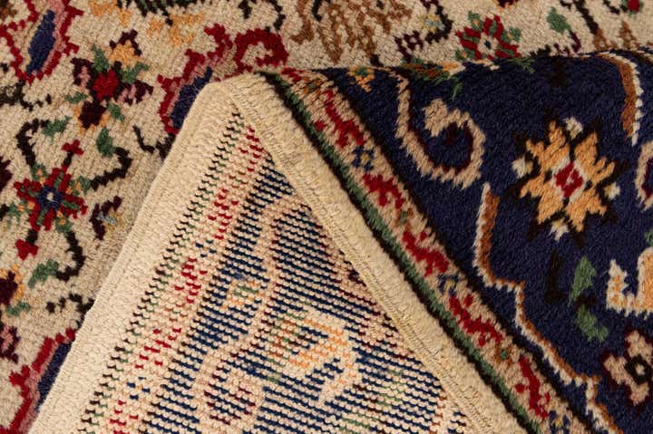 6' 5 x 9' 9 Hand Knotted Moroccan Wool Rug