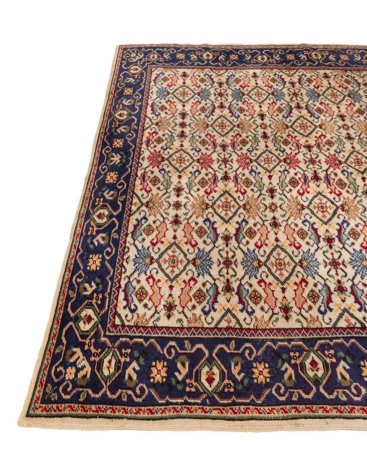 Detail image of 6' 5 x 9' 9  Hand Knotted Moroccan Wool Rug